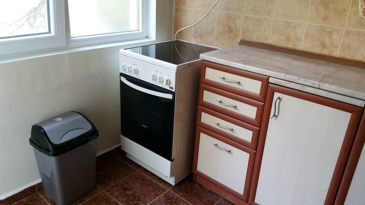 Reni'S Apartment-With Private Parking In Center Burgas Esterno foto